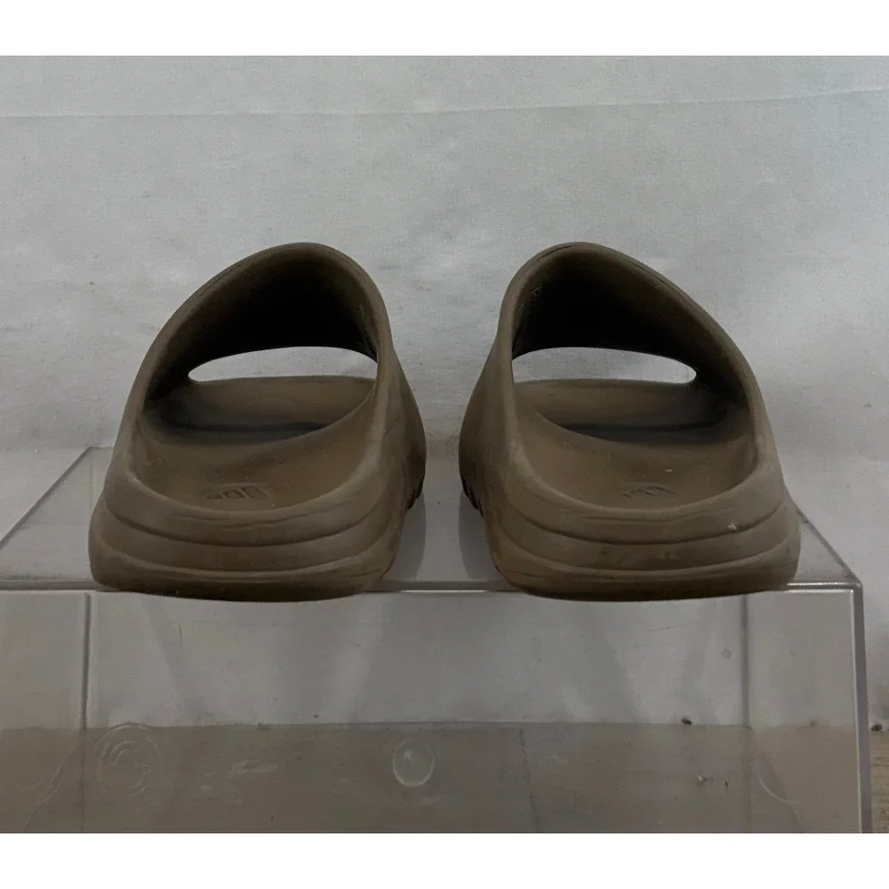 Adidas Yeezy Slide Desert Sand Men's Size 8.5 Comfort Slip On Slides